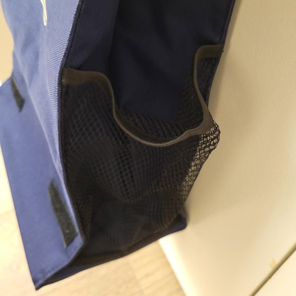 Polar Graphics collapsible wheeled travel bag. Alaska last frontier gear. - Picture 6 of 10